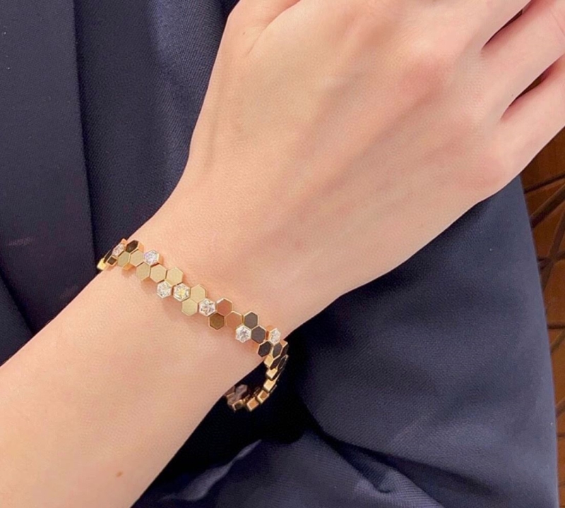 CHAUMET